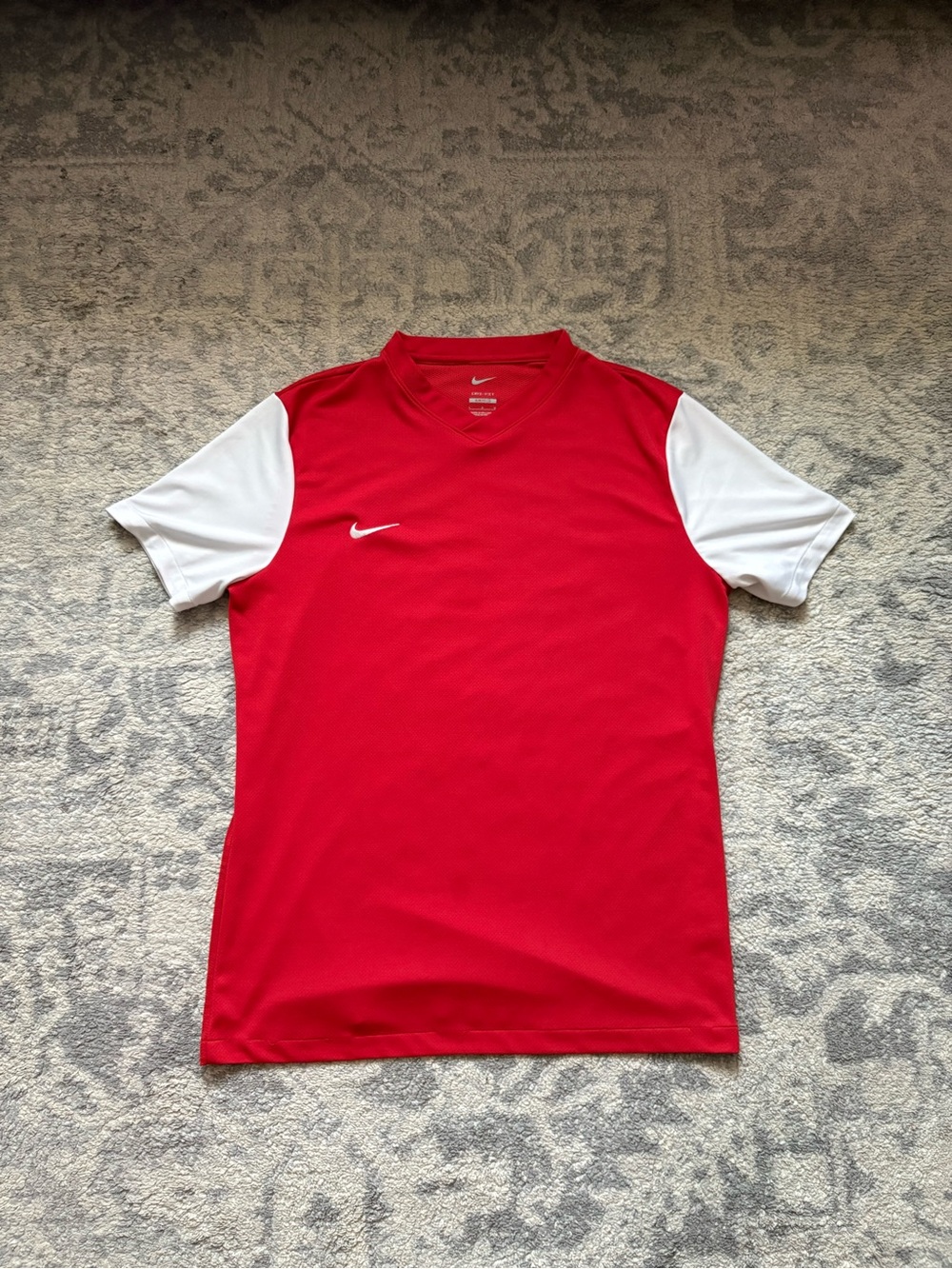 Nike Red with White Sleeve Soccer Tee Althletic Training Jersey Men’s Large